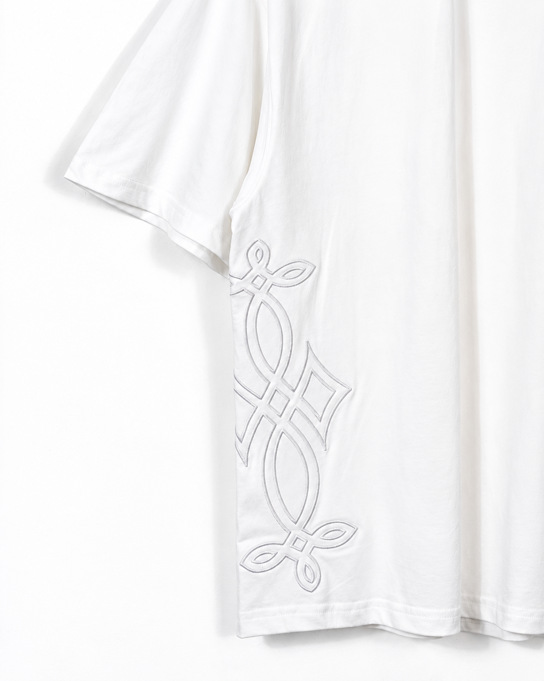 WHITE INTIMACY T-SHIRT