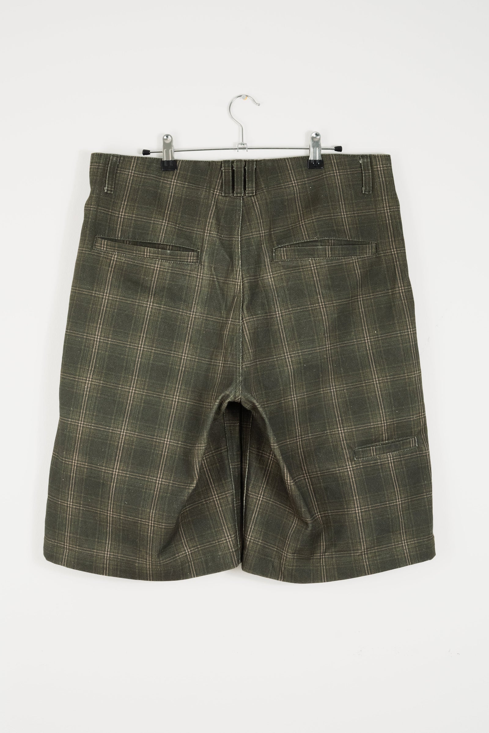 PLEATED PLAID DENIM SHORTS - GREEN