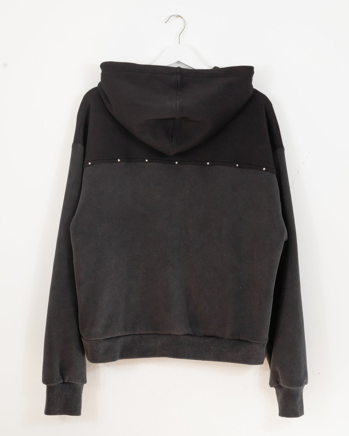 STUDDED DIVISION HOODIE