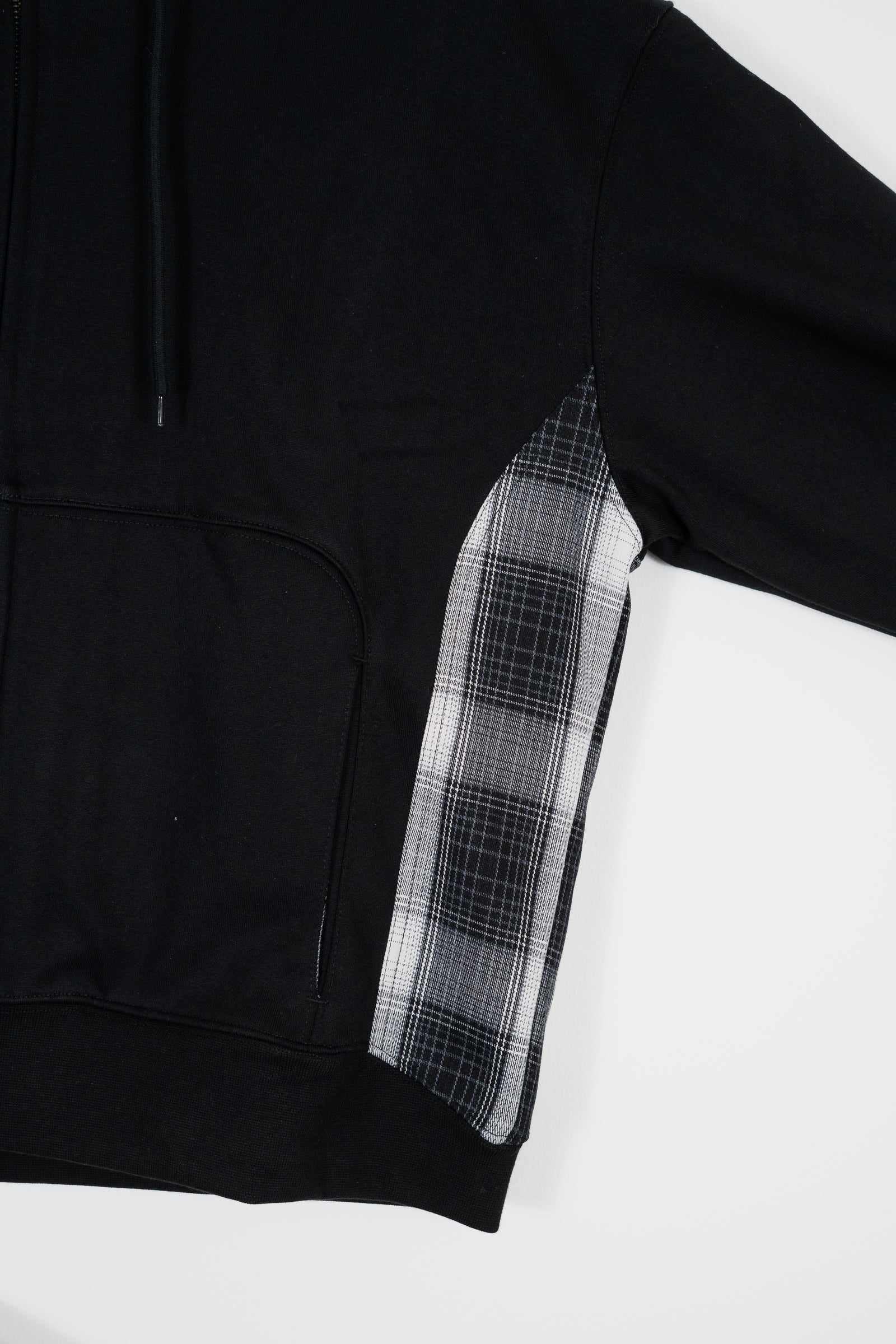 ARTICULATED SHADOW PLAID HOODIE