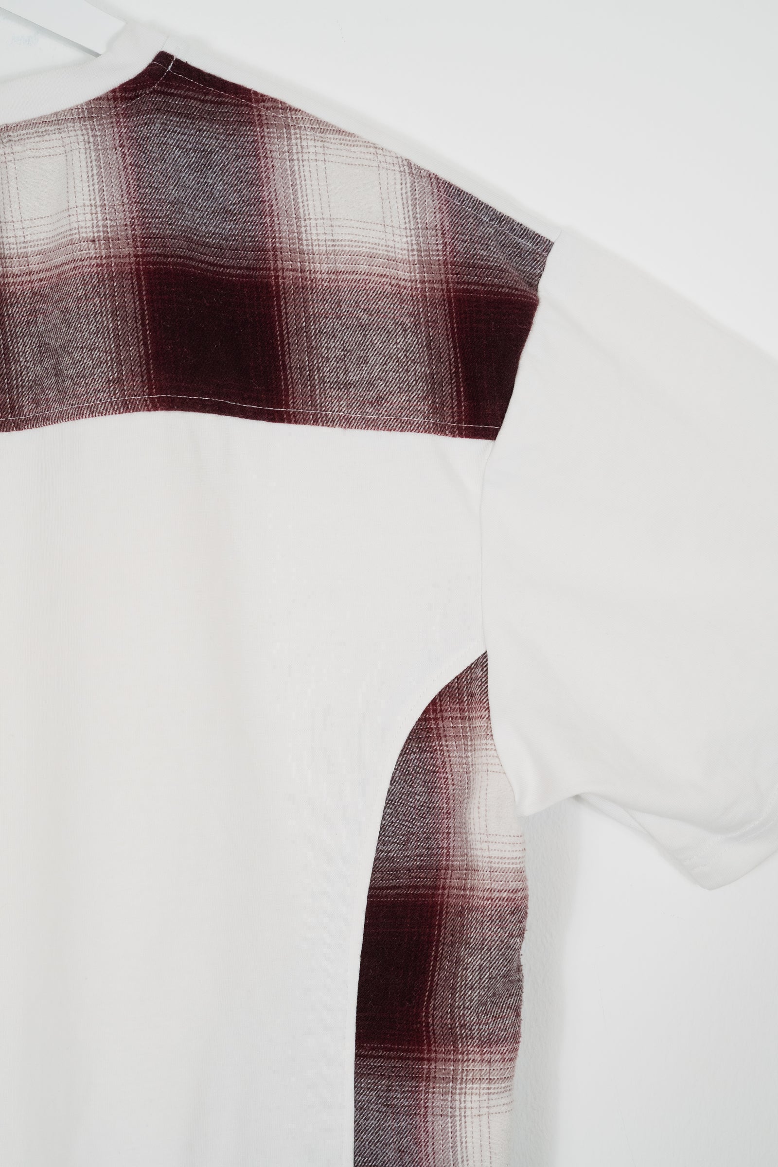 SHADOW PLAID PANELLED T-SHIRT - WHITE