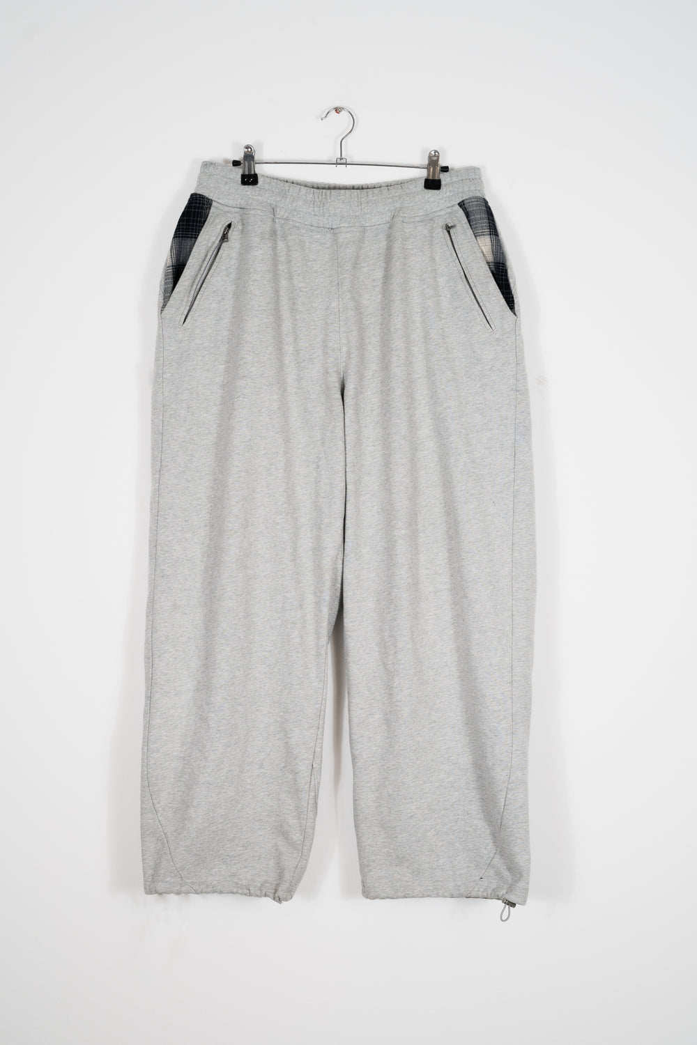 ARTICULATED SHADOW PLAID JOGGERS