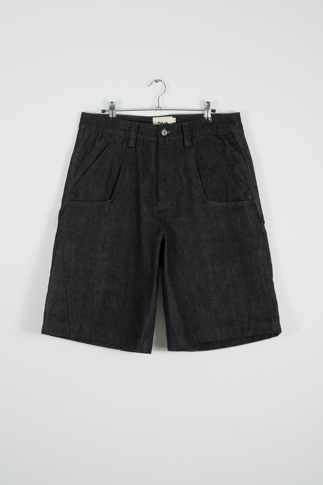 DUAL POCKET SELVEDGE DENIM SHORTS