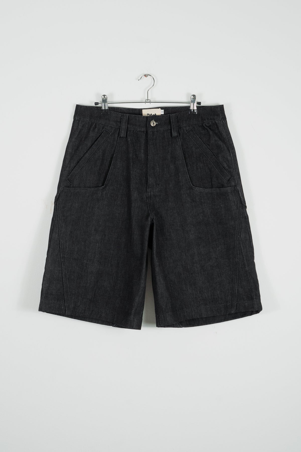 DUAL POCKET SELVEDGE DENIM SHORTS