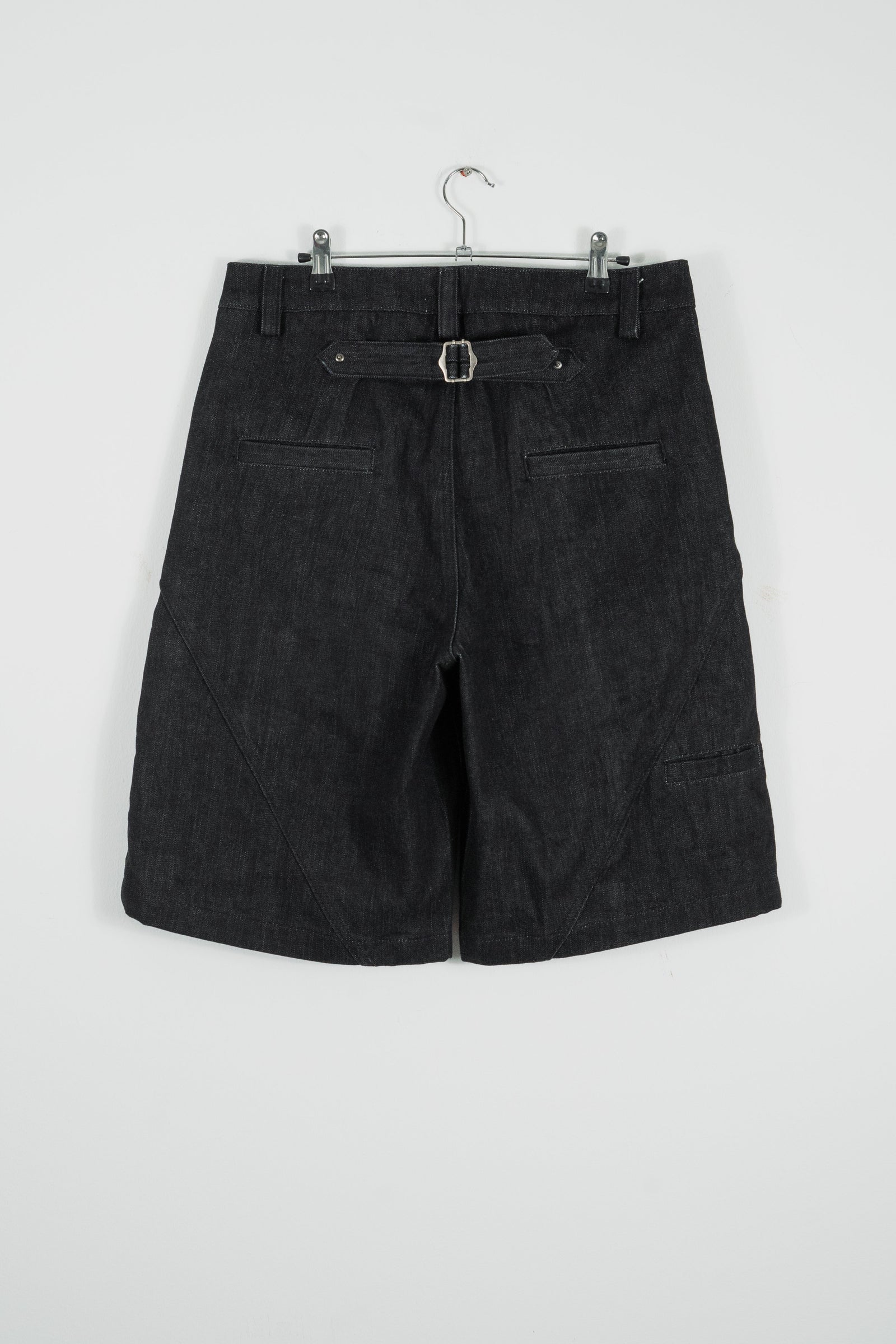 DUAL POCKET SELVEDGE DENIM SHORTS