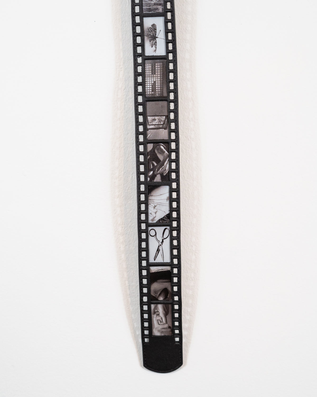 APERTURE LEATHER BELT