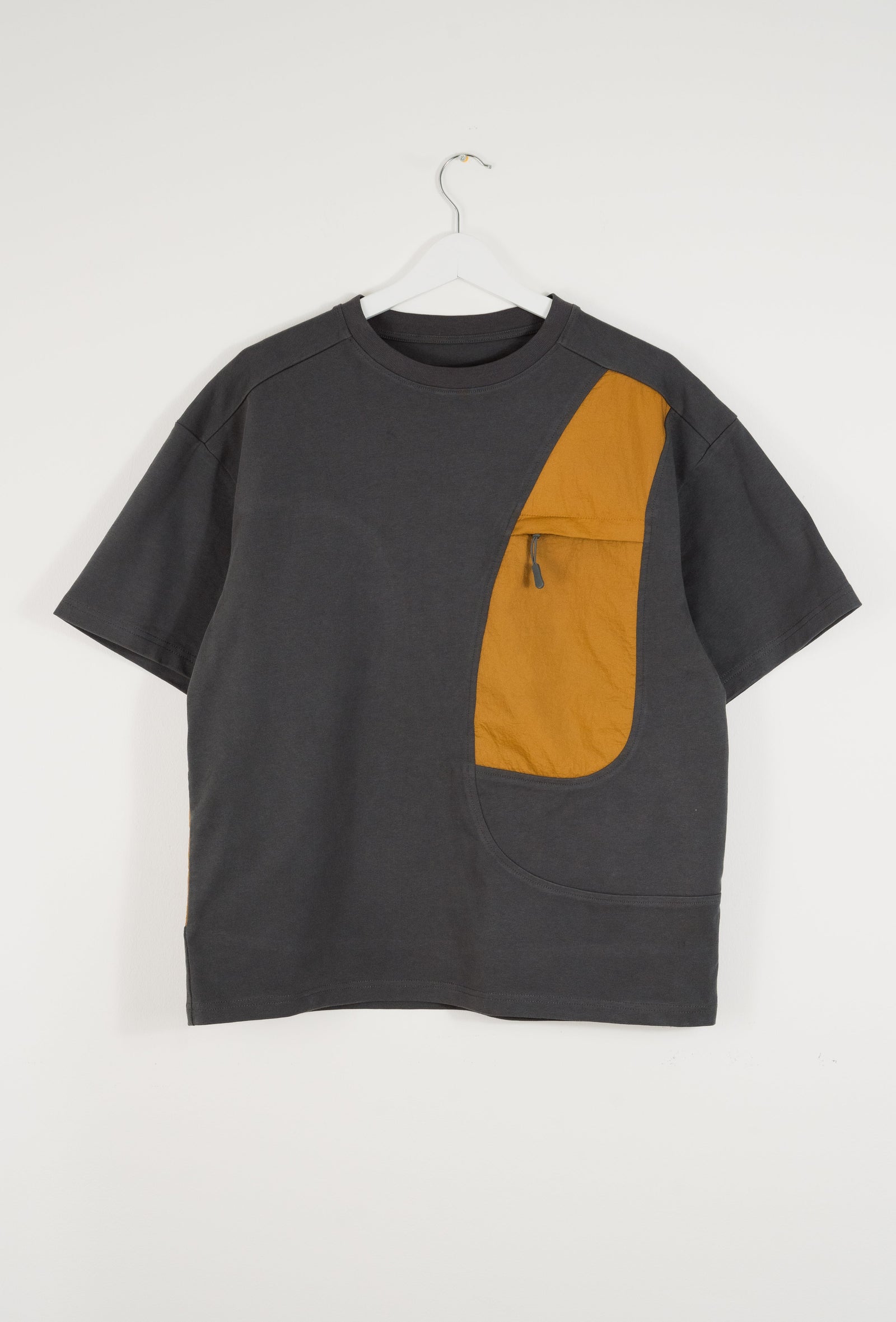 ARC NYLON PANELLED T-SHIRT - GREY