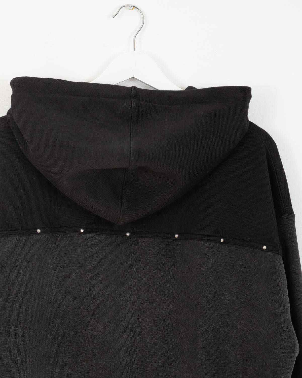 STUDDED DIVISION HOODIE